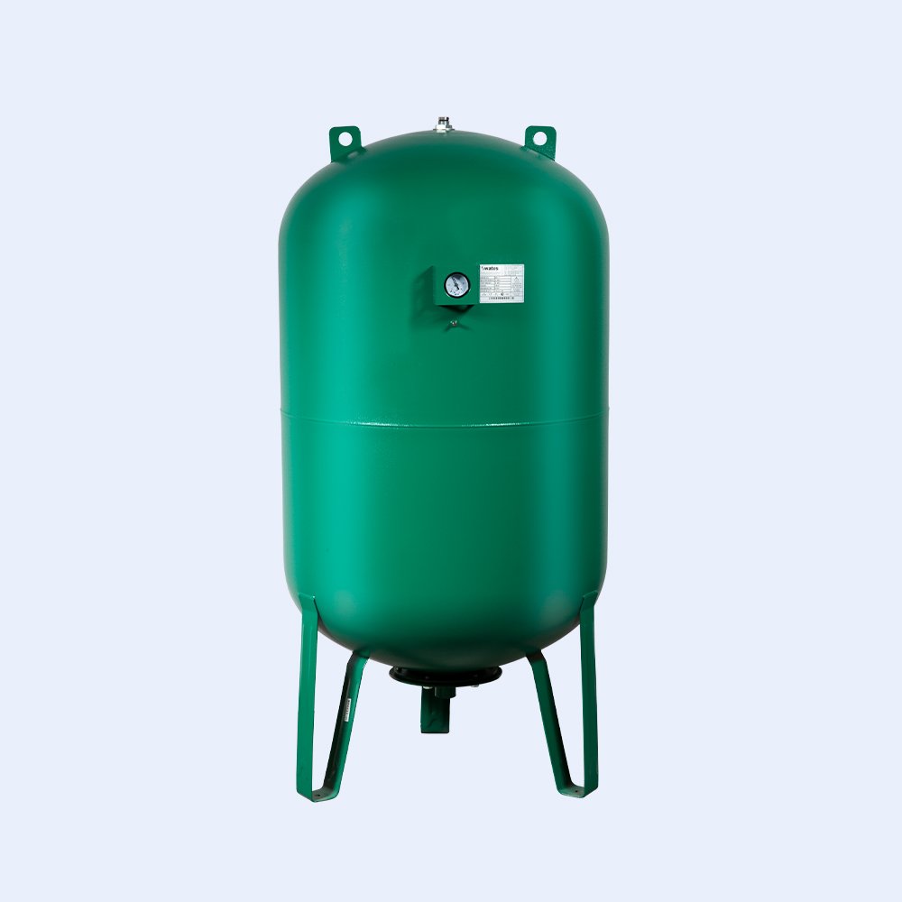 500 LT Dikey Yeşil Genleşme Tankı